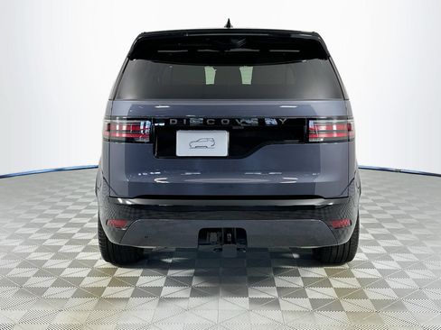 Used 2025 Land Rover Discovery Dynamic SE AWD/4WD image 6