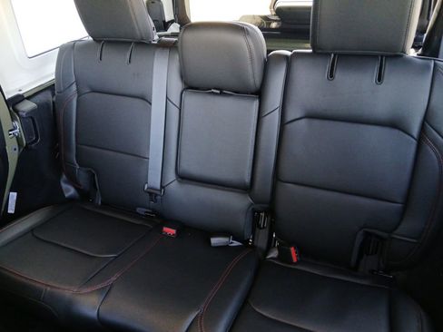 New 2026 Jeep Wrangler Unlimited Rubicon 392 image 22