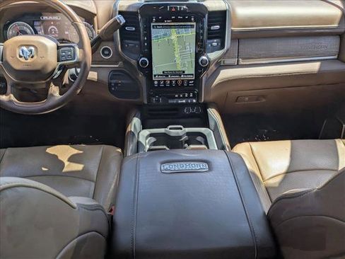 Used 2021 RAM 2500 Limited AWD/4WD image 18