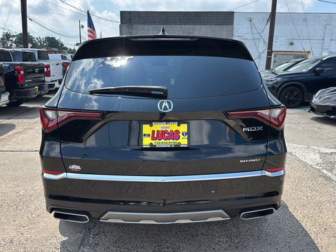 Used 2025 Acura MDX w/ Technology Package AWD/4WD image 6