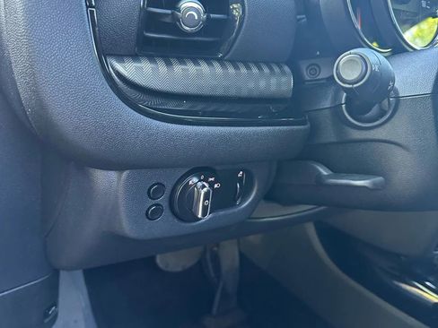 Used 2016 MINI Cooper Clubman image 36