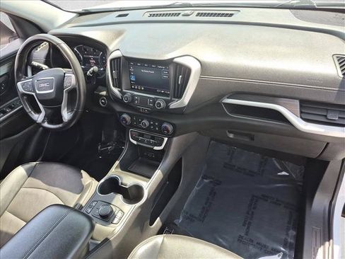Used 2022 GMC Terrain SLT FWD image 23