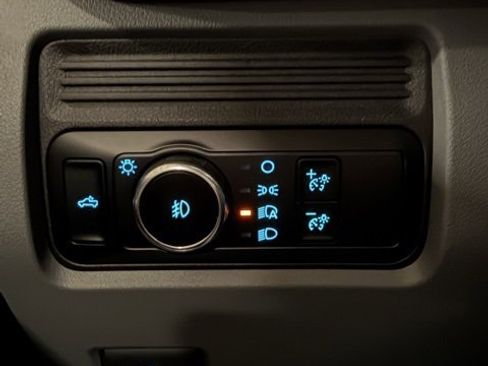 Used 2025 Ford F250 XLT image 20