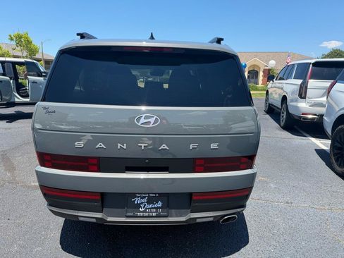 Used 2026 Hyundai Santa Fe SEL FWD image 6