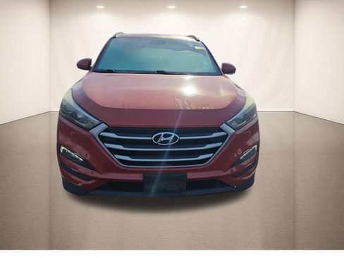 Used 2017 Hyundai Tucson SE image 12