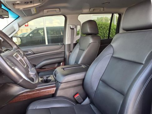 Used 2018 GMC Yukon XL SLT image 23