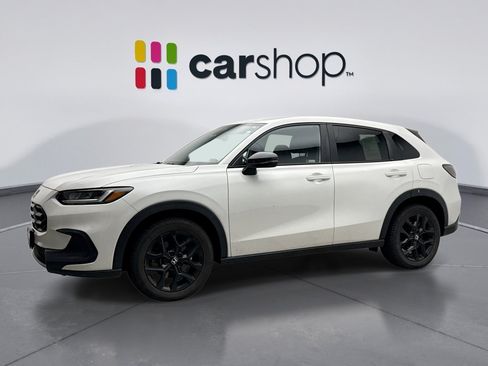 Used 2024 Honda HR-V Sport image 1