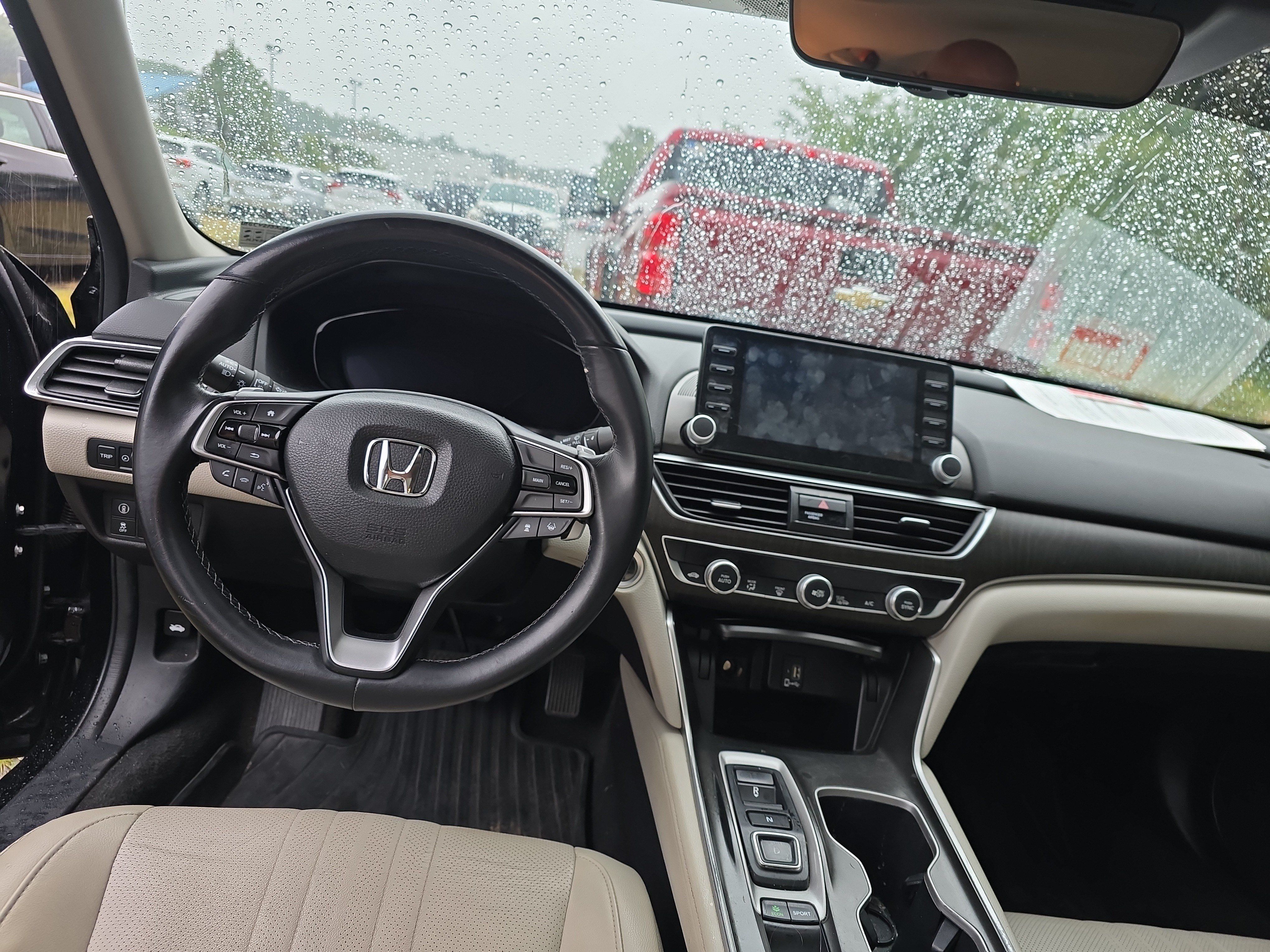 Used 2018 Honda Accord EX-L image 13