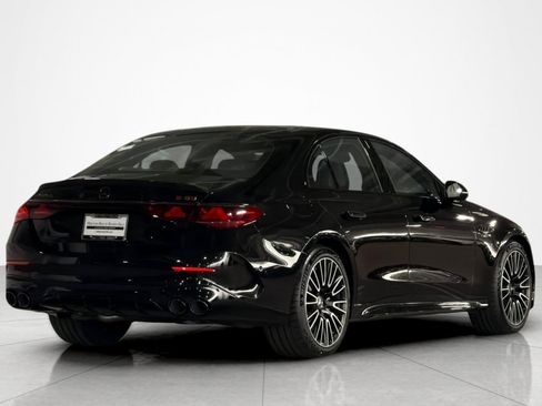 New 2027 Mercedes-Benz E 53 AMG e 4MATIC Sedan image 5