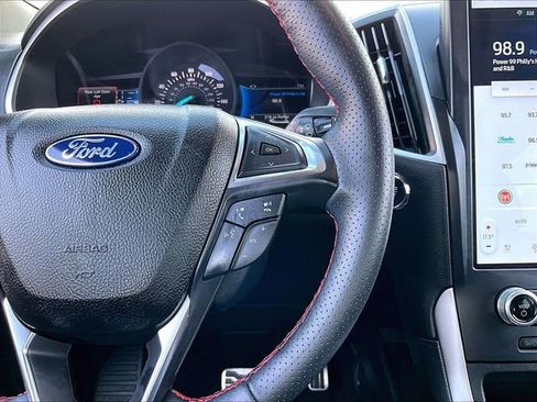 Used 2021 Ford Edge ST-Line image 24