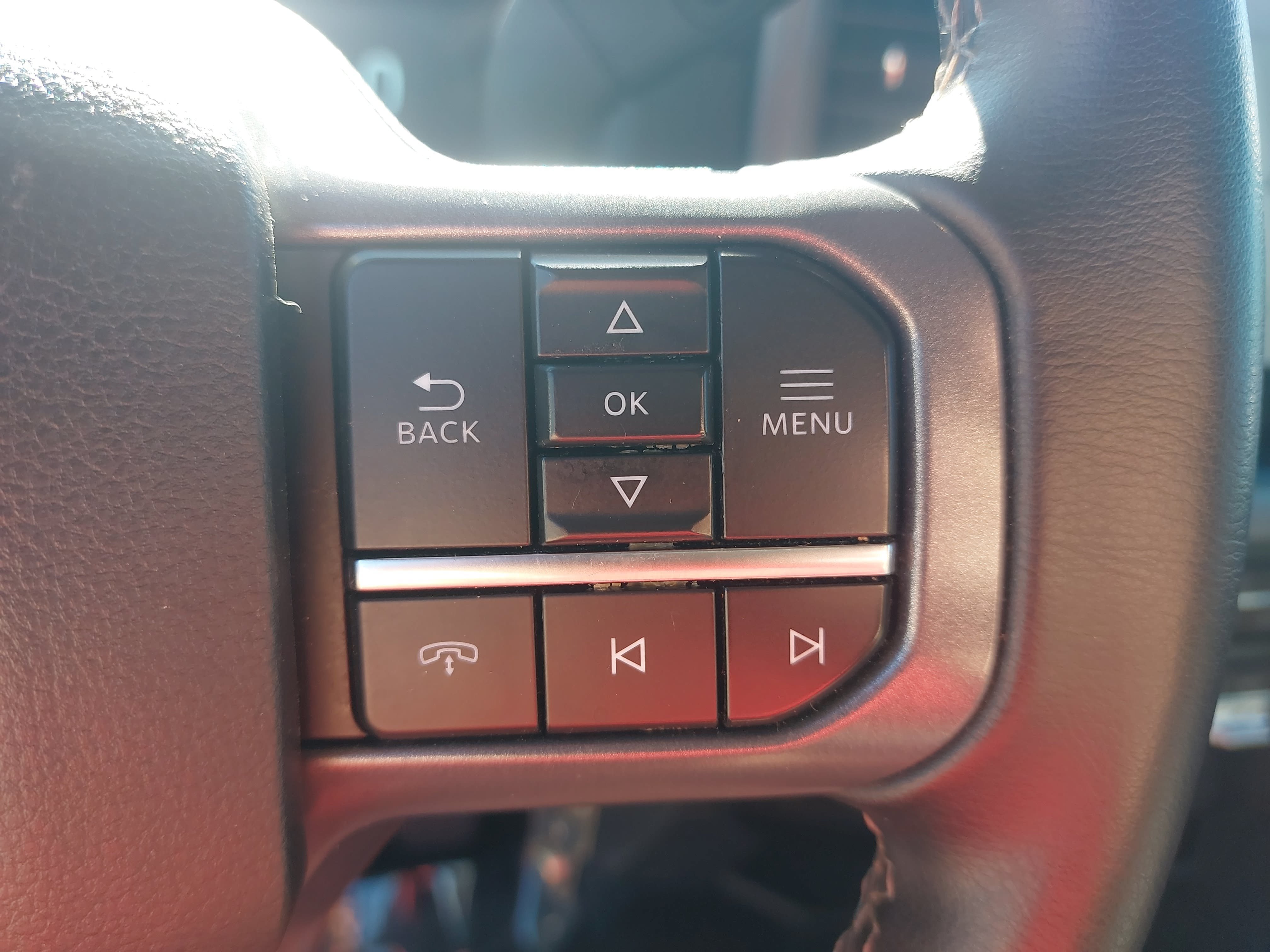 Used 2025 Ford F150 XLT w/ Equipment Group 301A Standard AWD/4WD image 17
