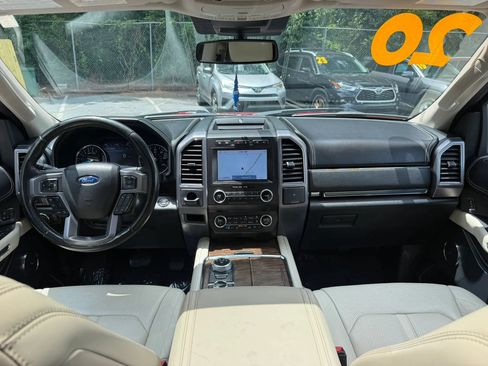Used 2020 Ford Expedition Max Platinum AWD/4WD image 18
