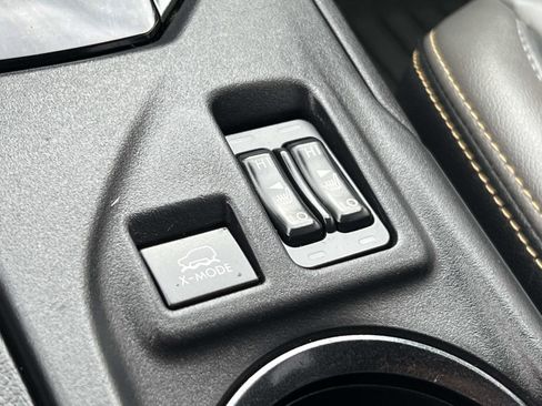 Used 2021 Subaru Crosstrek 2.5i Sport w/ Moonroof Package image 34