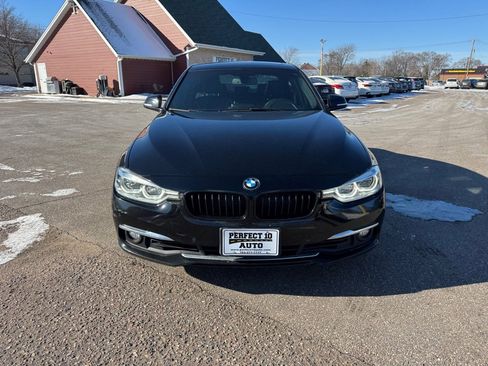 Used 2017 BMW 330i xDrive 330i xDrive Sedan image 12