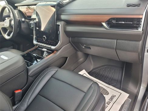 New 2026 GMC Yukon XL Denali image 17