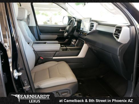 Used 2023 Toyota Tundra Limited AWD/4WD image 10