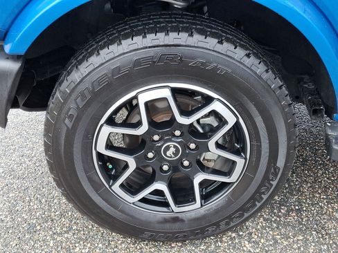 Used 2024 Ford Bronco Outer Banks image 8