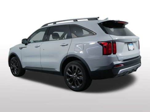 Used 2023 Kia Sorento SX Prestige AWD/4WD image 9