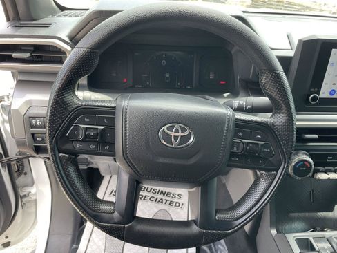 Used 2024 Toyota Tacoma SR5 AWD/4WD image 13