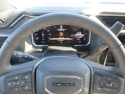 New 2026 GMC Sierra 3500 Denali Ultimate AWD/4WD image 19
