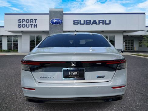 Used 2024 Honda Accord Touring image 4