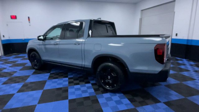 Certified 2024 Honda Ridgeline Black Edition image 6