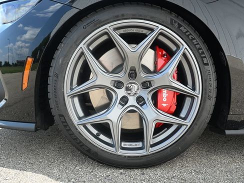 New 2026 Ford Mustang GT Premium w/ GT Performance Package RWD image 10