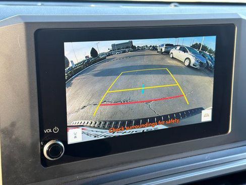 Certified 2025 Toyota 4Runner SR5 AWD/4WD image 20