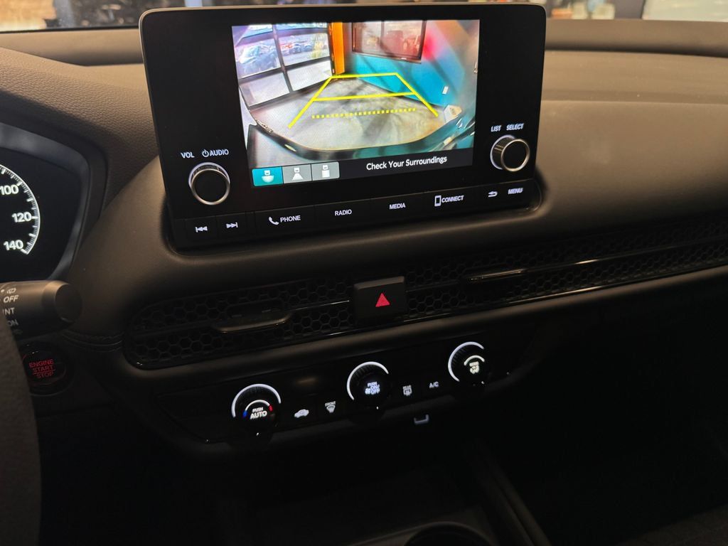 Used 2024 Honda HR-V LX image 15