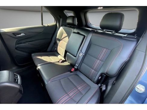Used 2024 Chevrolet Equinox RS image 27
