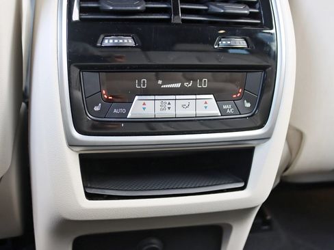 Used 2019 BMW X5 xDrive40i w/ M Sport Package AWD/4WD image 30