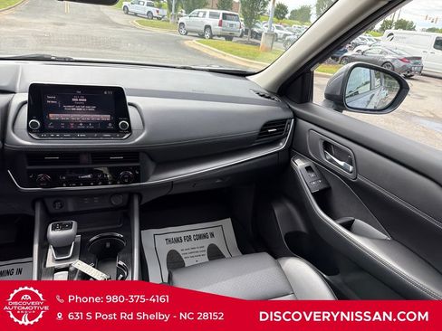 Certified 2024 Nissan Rogue SV w/ SV Premium Package FWD image 33