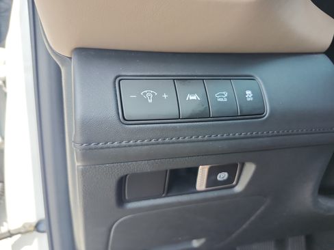 Certified 2023 Hyundai Santa Fe Limited FWD image 12