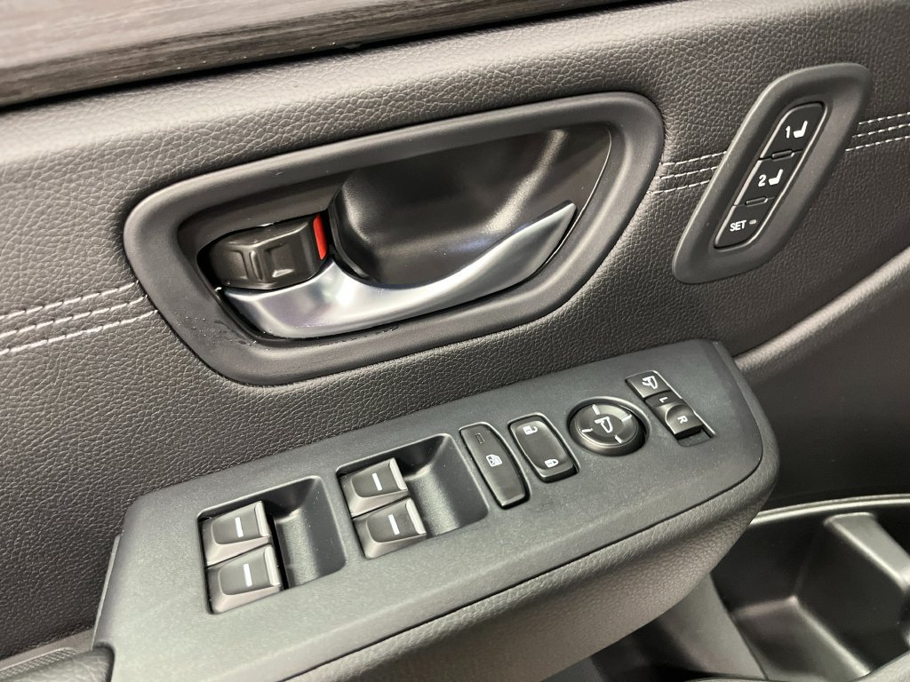 New 2026 Honda Pilot Touring image 13