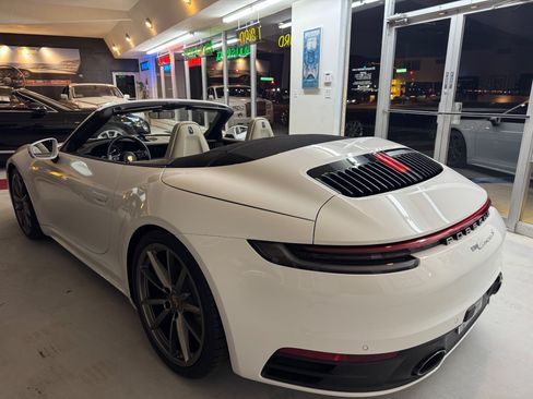 Used 2020 Porsche 911 Carrera S RWD image 5