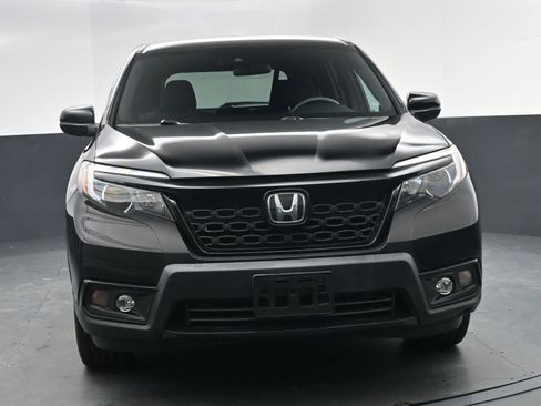 Used 2021 Honda Passport Sport image 11