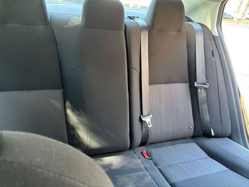 Used 2025 Nissan Sentra SV image 32