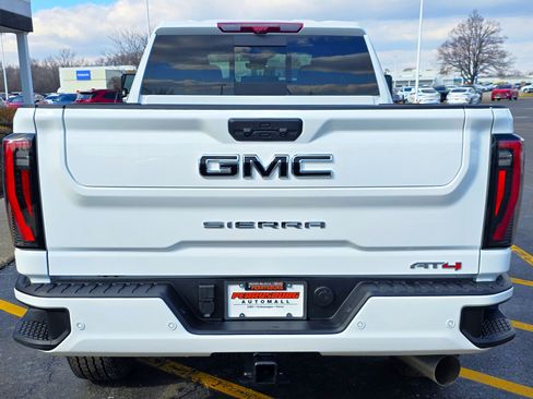 New 2026 GMC Sierra 2500 AT4 w/ AT4 Premium Plus Package image 7
