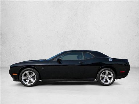 Used 2018 Dodge Challenger GT w/ GT Interior Package AWD/4WD image 7