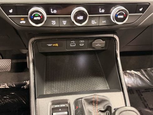 Used 2025 Honda CR-V Sport image 25
