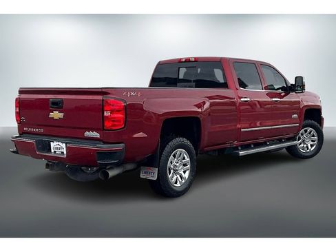 Used 2019 Chevrolet Silverado 3500 High Country w/ Duramax Plus Package image 6