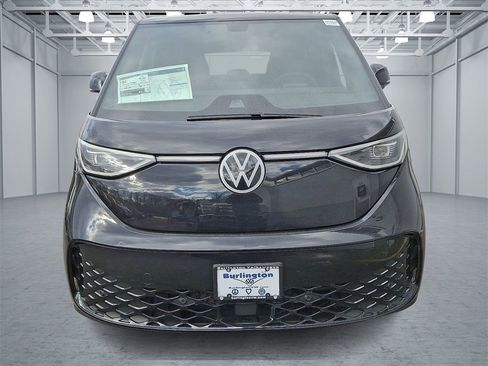 New 2025 Volkswagen ID. Buzz Pro S image 2