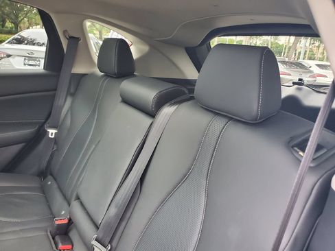Certified 2023 Acura RDX FWD w/ Technology Package image 12