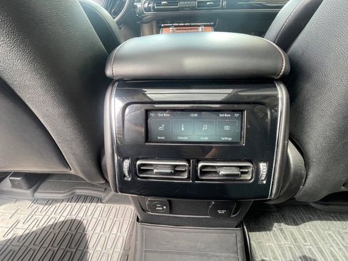 Used 2020 Lincoln Aviator Reserve w/ Equipment Group 201A image 19