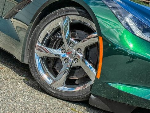 Used 2014 Chevrolet Corvette Stingray Convertible w/ 3LT Preferred Equipment Group RWD image 31