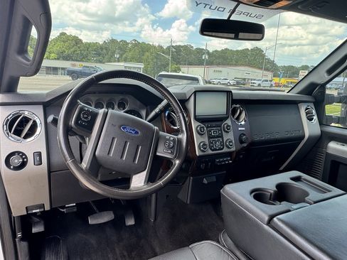 Used 2016 Ford F350 Lariat w/ Snow Plow Prep Package AWD/4WD image 10
