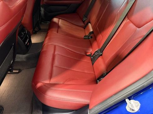 Used 2023 BMW i4 eDrive40 w/ M Sport Package image 25