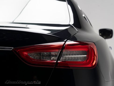 Used 2014 Maserati Quattroporte GTS RWD image 61