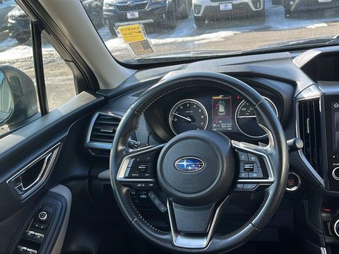 Used 2023 Subaru Forester Limited AWD/4WD image 22