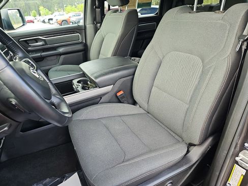 Used 2023 RAM 1500 Big Horn AWD/4WD image 16